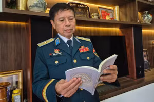 Thiếu tướng Phan Thanh Giảng - nguyên Phó Chủ nhiệm Chính trị Quân chủng Phòng không - Không quân, nguyên chiến sĩ Sư đoàn 341 Quân đoàn 4.