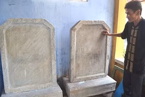 Tấm bia cổ Văn miếu Hà Lam - nơi ghi đậm dấu ấn Phó bảng Nguyễn Thuật và sự học địa phương. Ảnh: ITN