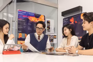 Sinh viên Trường Đại học Anh Quốc Việt Nam. Ảnh: NTCC