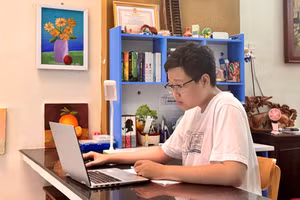 Nguyễn Lê Trân luôn xem toán học là một thế giới vừa thách thức vừa đầy mê hoặc.