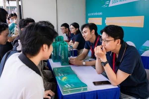 Chương trình tư vấn hướng nghiệp do Trường Đại học Quốc tế Sài Gòn tổ chức. Ảnh: NTCC
