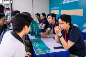 Chương trình tư vấn hướng nghiệp do Trường Đại học Quốc tế Sài Gòn tổ chức. Ảnh: NTCC