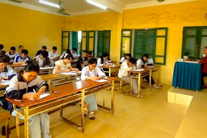 Học sinh Hưng Yên tham dự Kỳ thi thử tốt nghiệp THPT ngày 19/3.