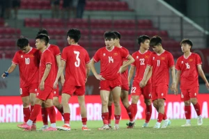 Các cầu thủ U20 Việt Nam sau trận thua U20 Syria. Ảnh: INT.