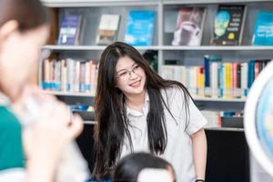 Tân sinh viên Trường Đại học Công Thương TPHCM. Ảnh: HUIT