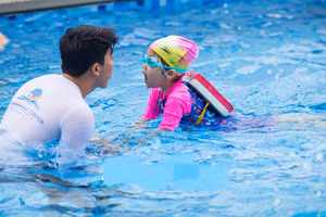 Giáo dục kỹ năng ứng phó tình huống khẩn cấp đang được nhiều trường học chú trọng.