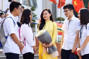 Nhiều học sinh Trường THPT chuyên Hà Nội - Amsterdam có xu hướng du học Mỹ. Ảnh: Lan Anh