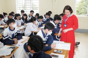Giờ học của cô trò Trường THPT Nghi Lộc 4 (Nghệ An). Ảnh: Hồ Lài