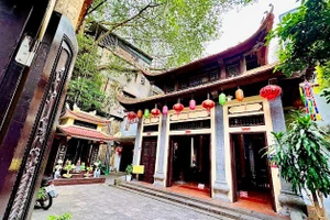 Chùa Lý Triều Quốc Sư ở Hà Nội - nơi lưu giữ văn bia lưu bút tích của Hoàng giáp Lê Đình Diên. Ảnh minh họa