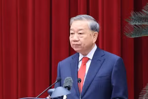 Tổng Bí thư Tô Lâm phát biểu khai mạc Hội nghị lần thứ hai Ban Chấp hành Trung ương Đảng khóa XIV. Ảnh: Thống Nhất/TTXVN