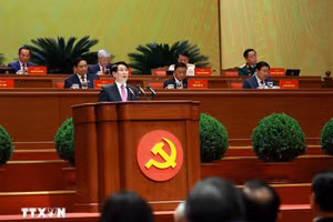 Đồng chí Lương Cường, Ủy viên Bộ Chính trị, Chủ tịch nước trình bày Diễn văn khai mạc Đại hội. Ảnh: TTXVN