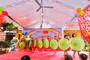 Hơn 20 năm bền bỉ nuôi dưỡng tâm hồn nhiều thế hệ học trò