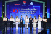 thanh-thuy-02.jpg