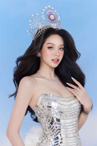 hoa-hau-thanh-thuy-3.jpg