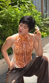 angela-phuong-trinh-5.jpg