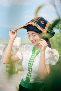 luong-thuy-linh-7.jpg