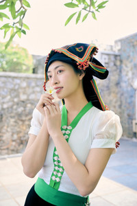 luong-thuy-linh-3.jpg