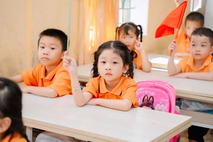 Học sinh Trường Tiểu học Trần Tế Xương (Nam Định, Ninh Bình) trong ngày khai giảng năm học 2025-2026. 