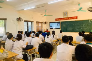 Một giờ học tại Trung tâm Giáo dục thường xuyên, Tin học và Ngoại ngữ Ninh Bình, cơ sở 2.