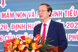 Thứ trưởng Phạm Ngọc Thưởng phát biểu.