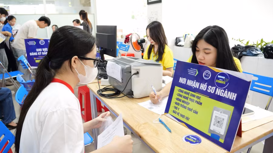 Trường ĐH Trà Vinh xét tuyển đợt 2 với nhiều ngành học.