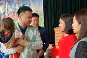 Chương trình hỗ trợ các học sinh hoàn cảnh khó khăn trên địa bàn TP. Điện Biên Phủ.