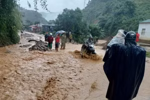 Lượng mưa lớn khiến nguy cơ sạt lở đất và lũ ống, lũ quét tại Điện Biên rất cao. (Ảnh minh họa).