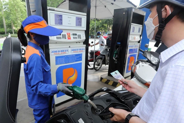 Kết luận số 14 của Bộ Chính trị về bảo đảm nguồn cung, giá nhiên liệu trong tình hình mới 