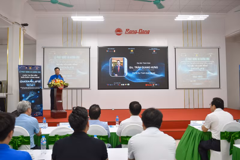 Phát động cuộc thi Tìm kiếm giải pháp công nghệ 'Dữ liệu với cuộc sống'