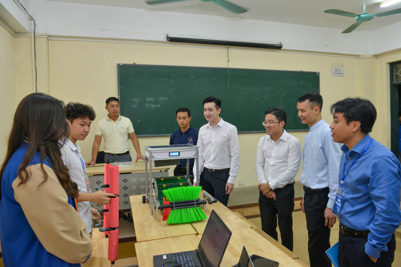 Gần 1.000 thí sinh dự Hội thi Tin học trẻ TP Hà Nội lần thứ 29