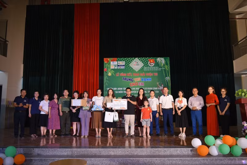 Hơn 1.000 sản phẩm Trung thu được gửi tặng cho điểm trường vùng cao