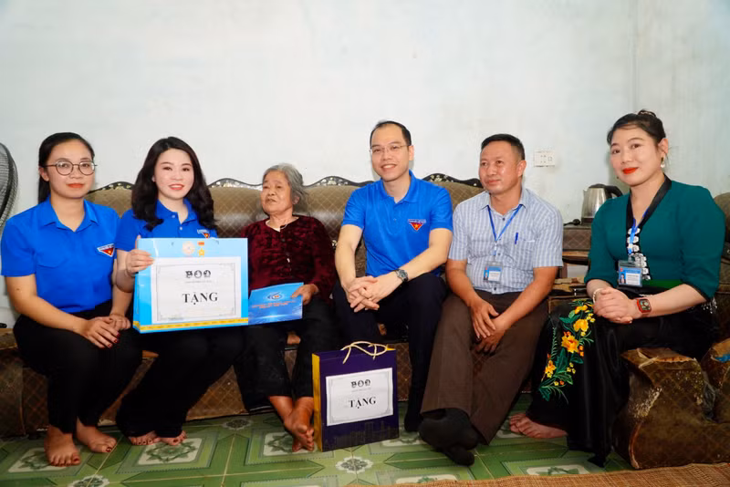 Hành trình về nguồn ý nghĩa của tuổi trẻ Thủ đô tại Điện Biên