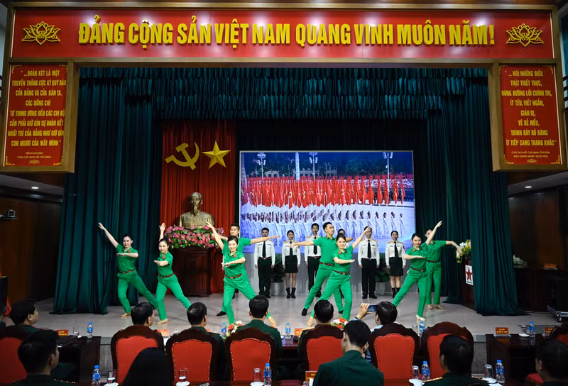 Phát động cuộc thi ảnh 'Chân dung người chiến sĩ'