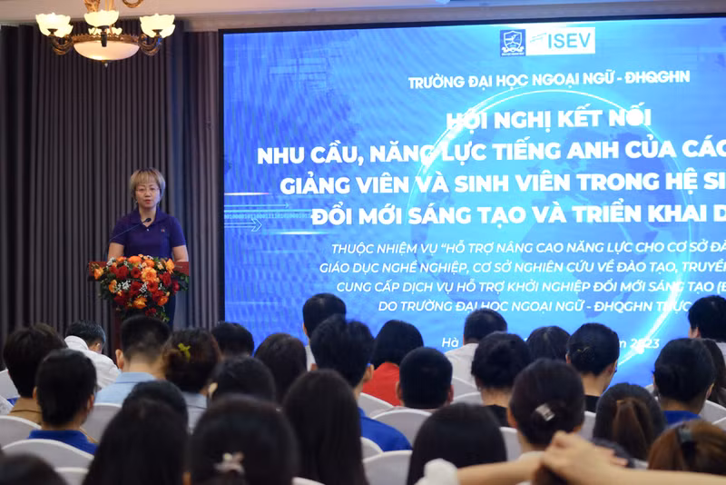 Đồng thời cung cấp đội ngũ nhân lực có năng lực tiếng, hiểu biết về khởi nghiệp, đổi mới sáng tạo cho hệ sinh thái, góp phần đưa các dự án của startup Việt Nam ra thị trường quốc tế. Kết nối nhu cầu, năng lực tiếng Anh của các startup, giảng viên và sinh viên