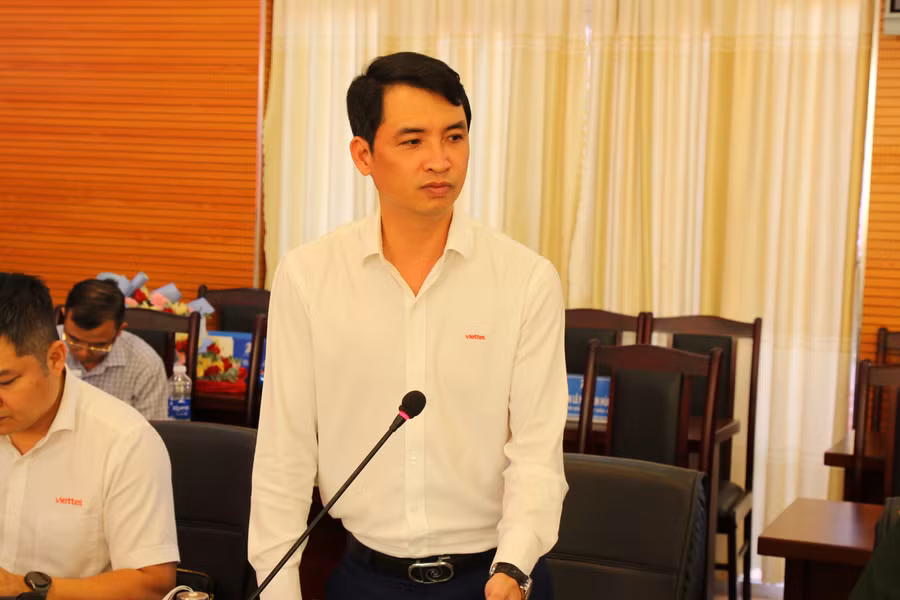 a4-ong-pham-dinh-hai-pho-giam-doc-giai-phap-cong-nghe-thong-tin-viettel-dak-lak.jpg