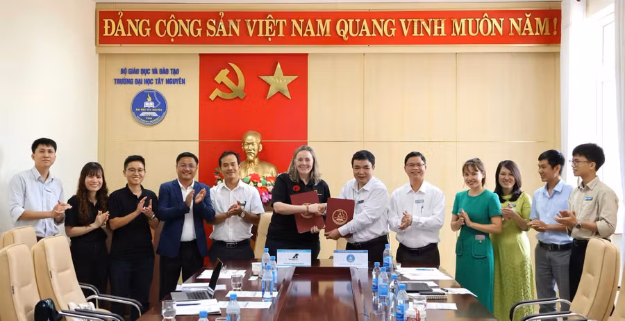 Chương trình hợp tác quốc tế giúp sinh viên Tây Nguyên nâng cao kỹ năng nhận quản lý đau đớn ở động vật. (Ảnh: TN)