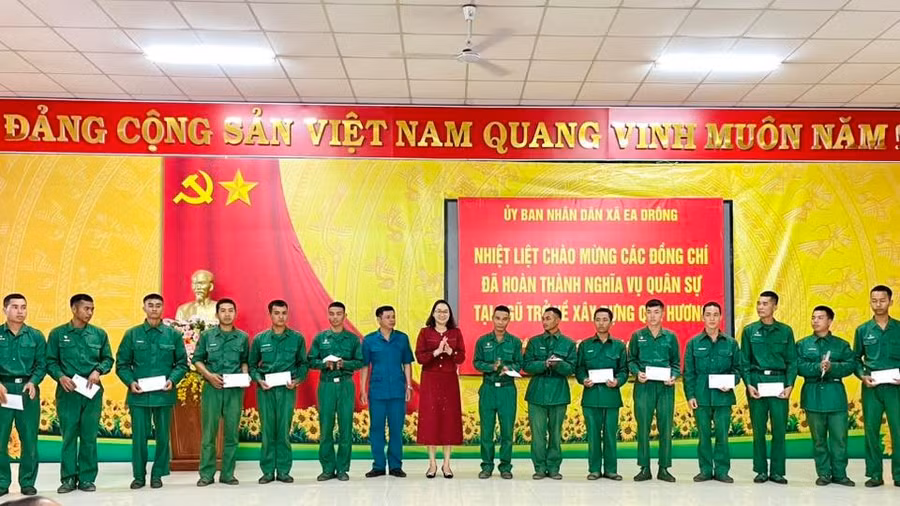 tang-qua.jpg