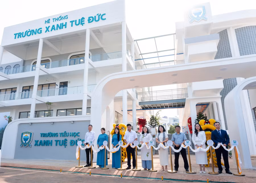 hinh-1-truong-tieu-hoc-xanh-tue-duc-tai-thanh-pho-ca-phe-chinh-thuc-khanh-thanh-dua-vao-van-hanh-va-tuyen-sinh-nien-khoa-dau-tien-2026-2027.jpg