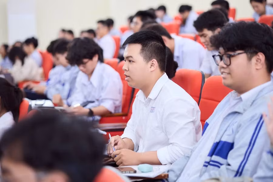 chuyen-nd.jpg