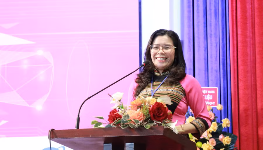 ts-thao.jpg