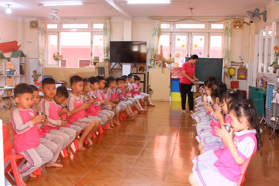 qt-a3-dinh-duong-duoc-quan-tam-dac-biet-co-thoi-gian-hop-ly-1.jpg