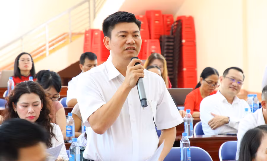 a-huy.jpg