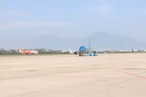 Sân bay quốc tế Đà Nẵng. 