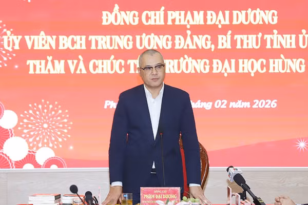 Bí thư Tỉnh ủy Phú Thọ Phạm Đại Dương phát biểu tại buổi làm việc.