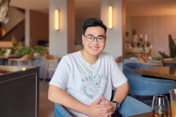 Nguyễn Hoàng Tùng là đồng thủ khoa đầu vào lớp 10 chuyên Toán tại Phú Thọ.