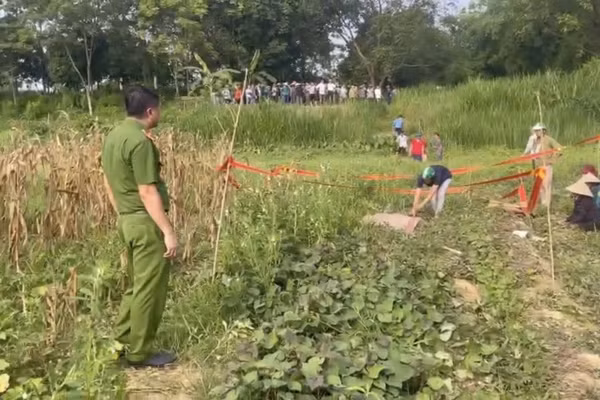 Hiện trường vụ đuối nước thương tâm tại xã Sông Lô.