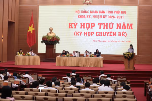Quang cảnh Kỳ họp.