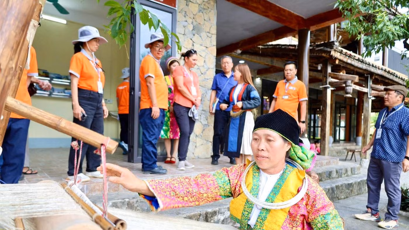 Người dân và chính quyền địa phương nỗ lực trong việc bảo tồn di sản.