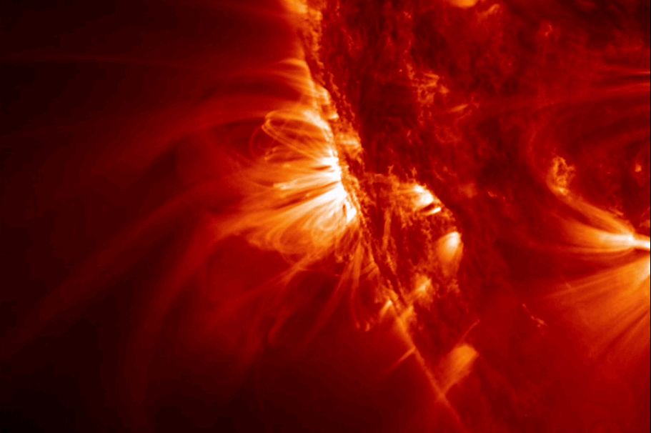 Chúng ta hằng ngày tiếp xúc với các nguồn phát ra tia phóng xạ - Ảnh 3.