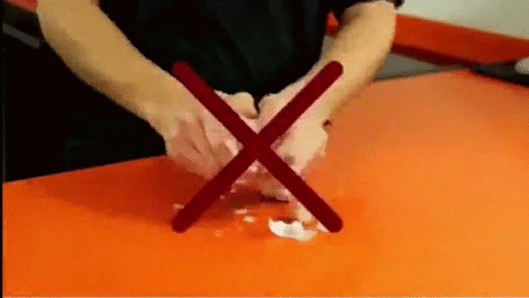 Cách bóc vỏ tỏi Cách bóc vỏ tỏi